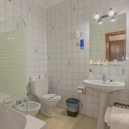 Tres Jotas Conil 2* Conil De La Frontera