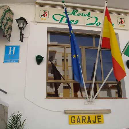 Tres Jotas Conil Hotel Conil De La Frontera