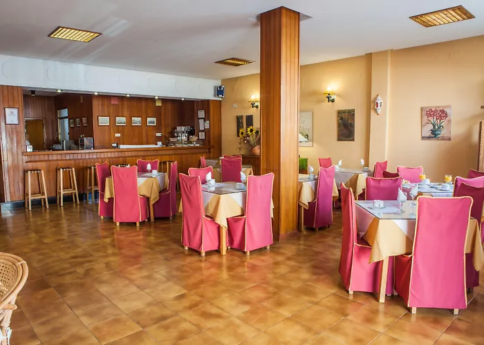 Tres Jotas Conil Conil De La Frontera