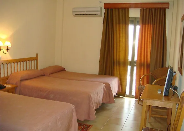 Tres Jotas Conil 酒店 科尼尔-德拉弗龙特拉