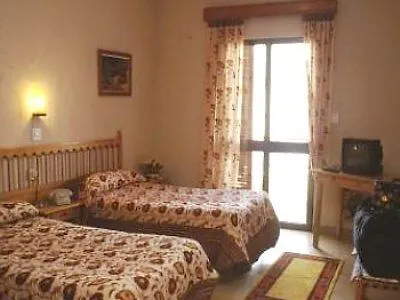 Tres Jotas Conil コニル・デ・ラ・フロンテラ