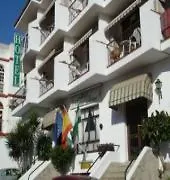 Tres Jotas Conil 2*