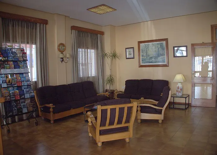 Hotel Tres Jotas Conil 2*